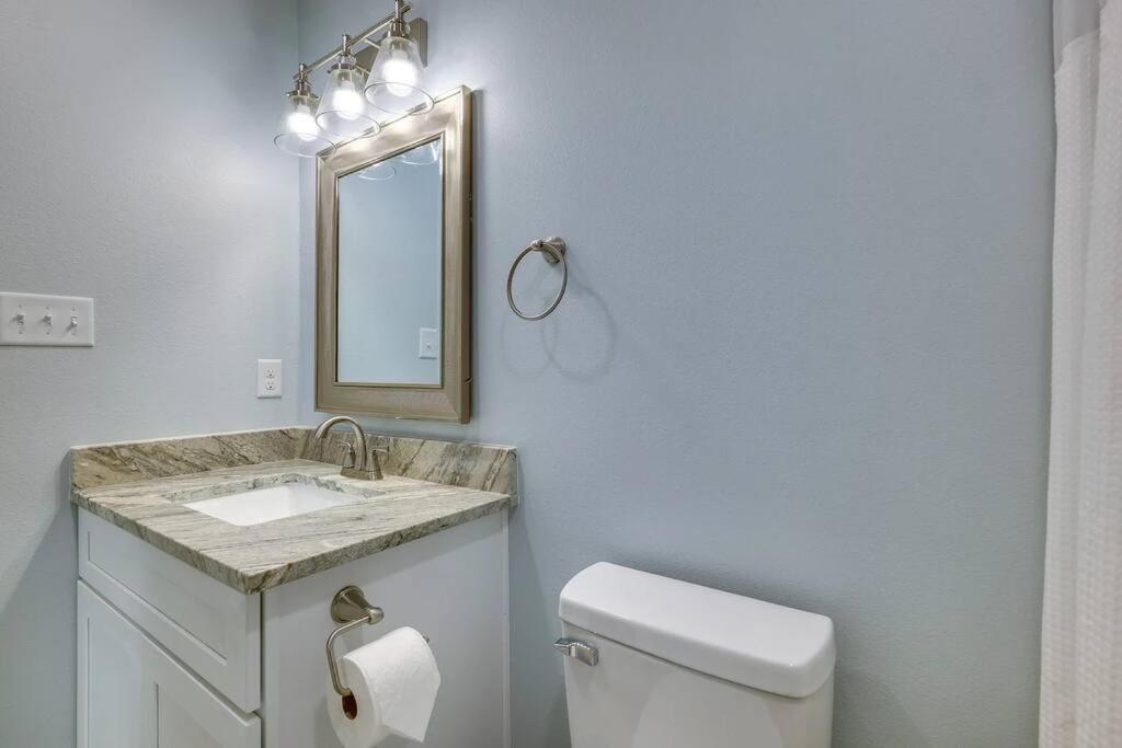 Vacation Home Lake Livingston! Onalaska Esterno foto
