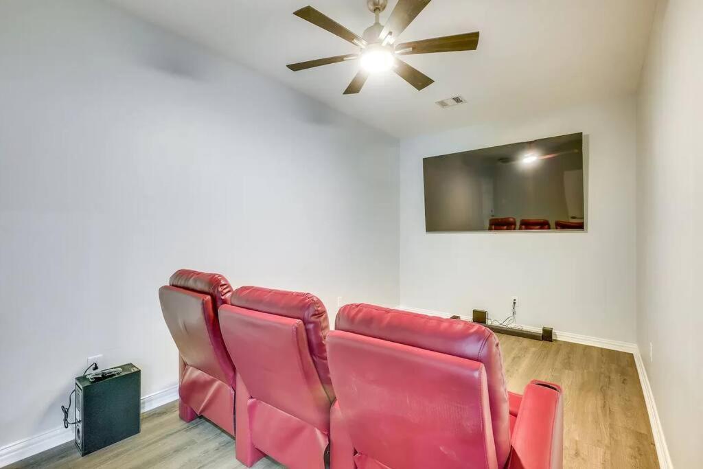 Vacation Home Lake Livingston! Onalaska Esterno foto